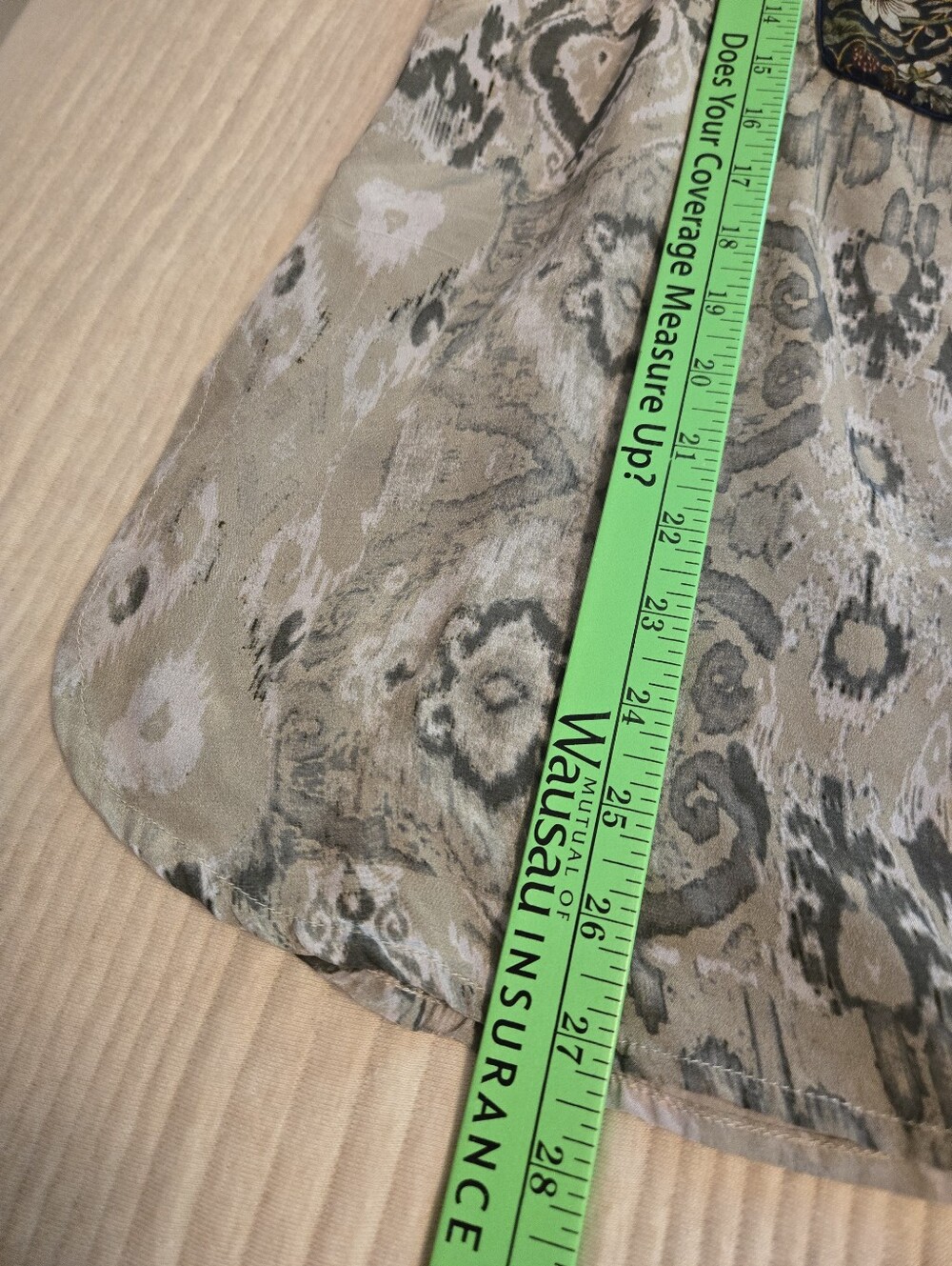 BENARES Boho Floral Bird-Print Long Sleeve Tunic in Olive and Cream. Sz Medium. - Picture 6 of 8